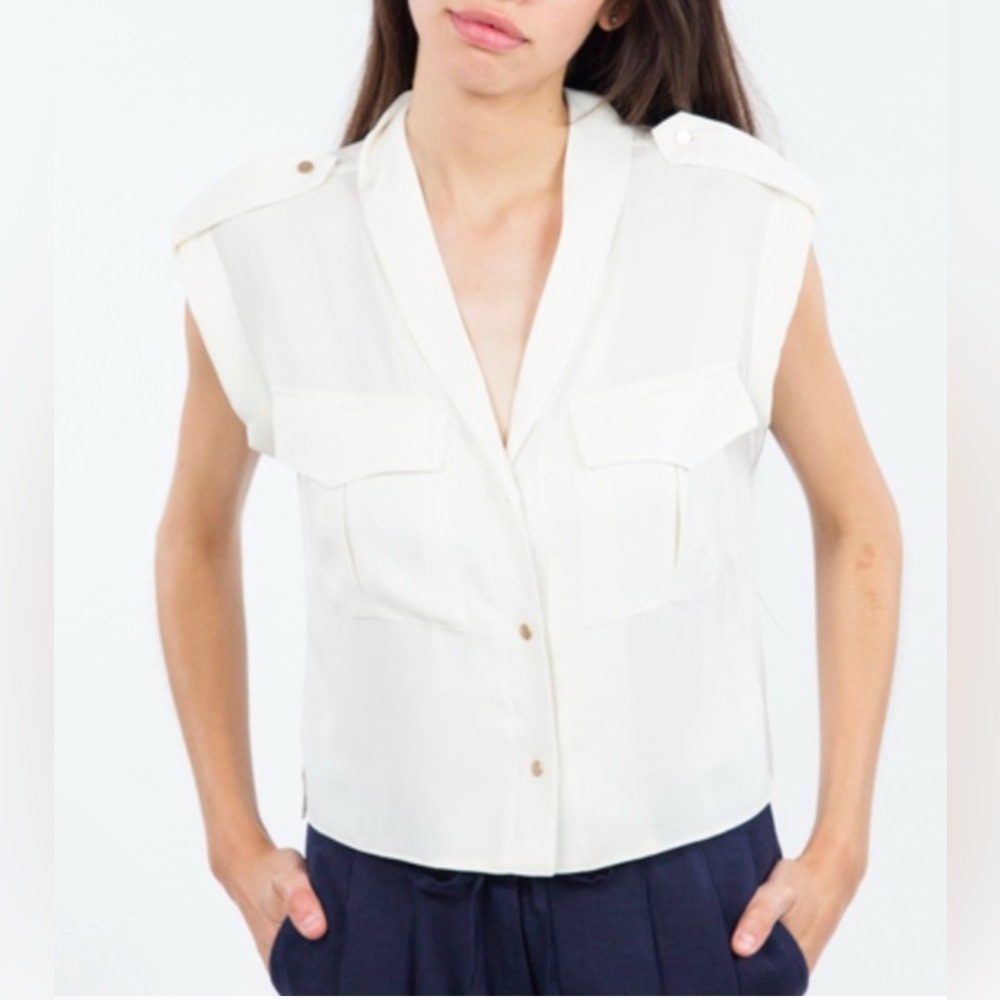 L’Academie Safari Crop button‎ down blouse ivory size small